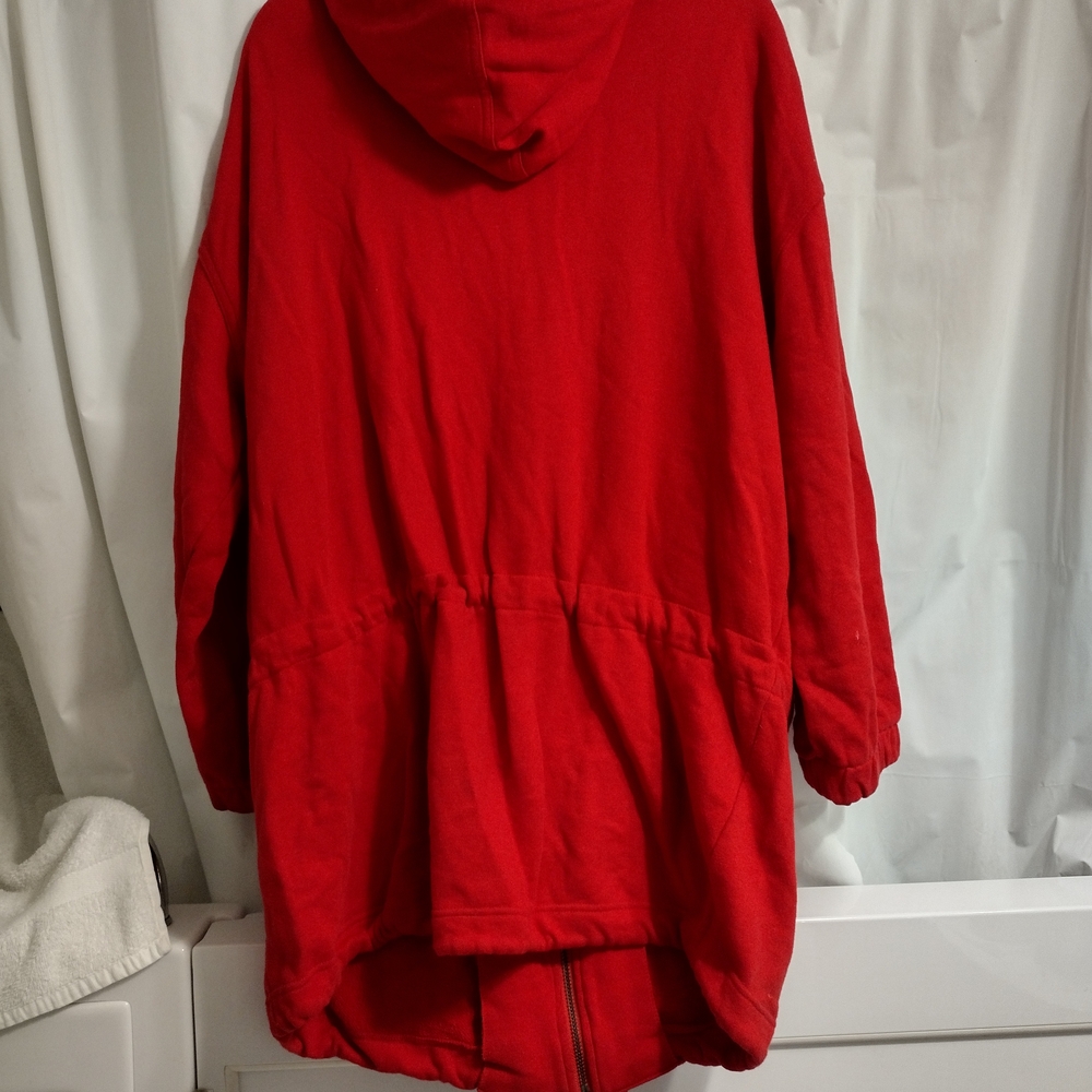 DKNY Red Fleece Sweater - Picture 2 of 8